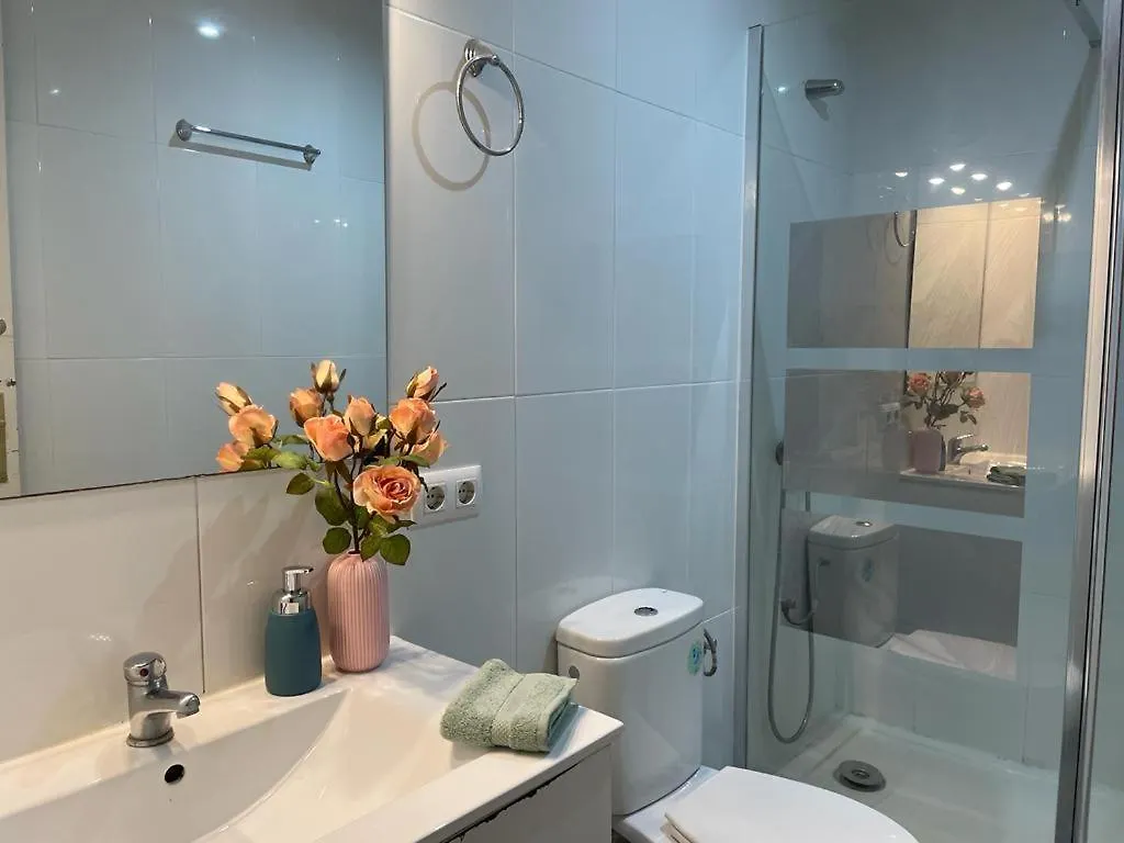 By Plaza Universidad Rooms Barcelona Vandrarhem