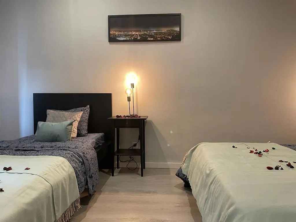 Vandrarhem By Plaza Universidad Rooms Barcelona